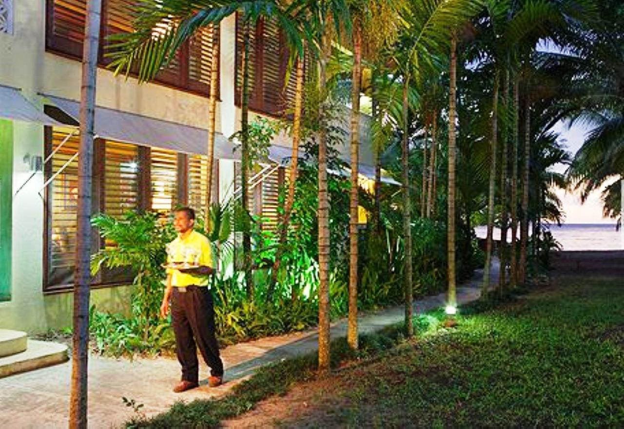 Hotel Idle Awhile Beach Negril Exterior foto